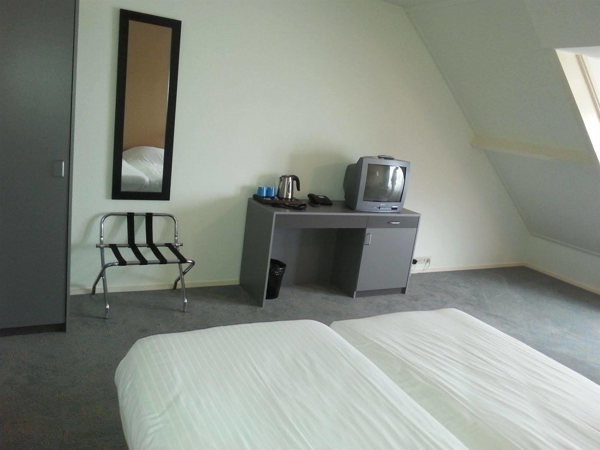 Galamadammen Hotel Jachthavens Koudum Exteriér fotografie